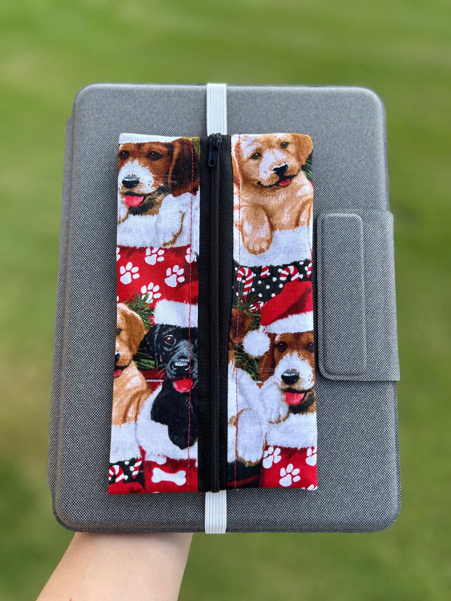 Pen/Pouch For iPad/Books