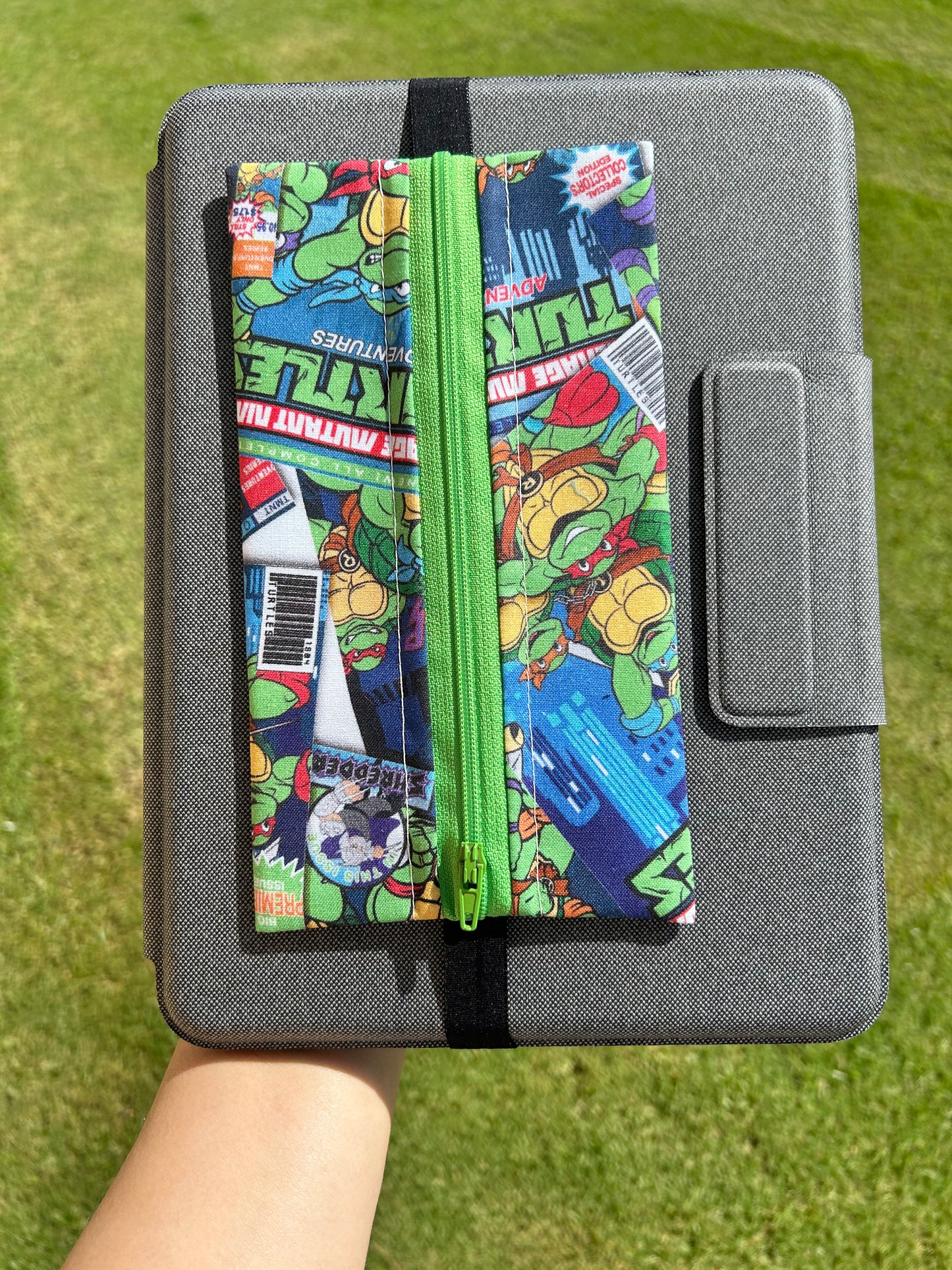 Pen/Pouch For iPad/Books
